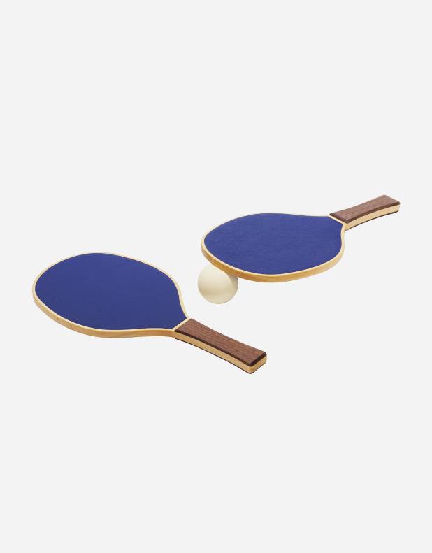 RACKETS WITH BALL